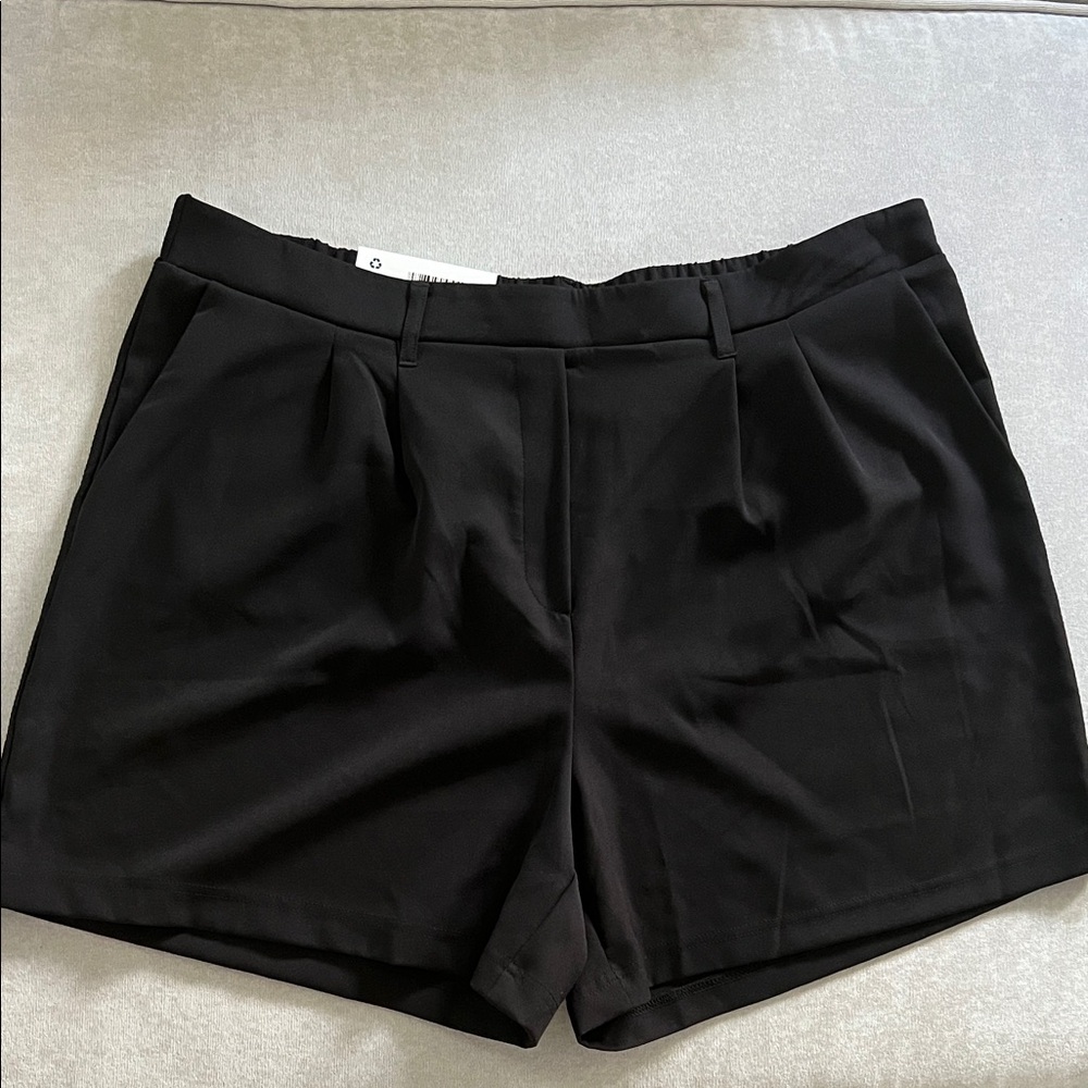 32 Degrees Women's High Waist Black Shorts
